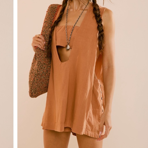 Free People Yara Set in Maple Coffee S - Picture 2 of 8